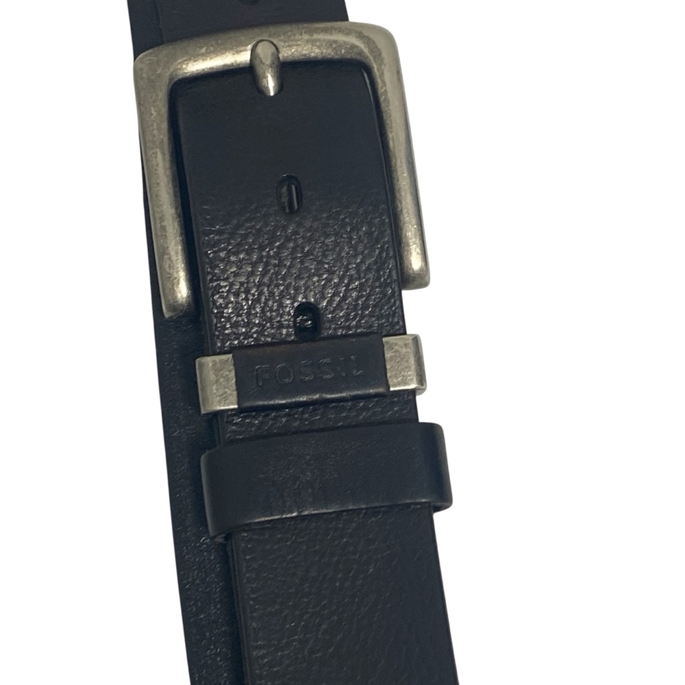 Fossil Black Leather Belt - Excellent Like New Condition 38W